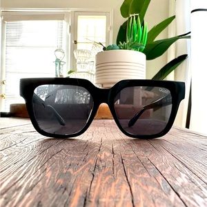Quay Sunglasses Style PSA 125